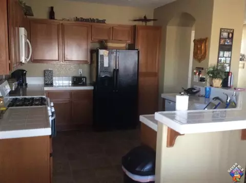 42927 Edson Ave, Lancaster, CA 93536 photo 6