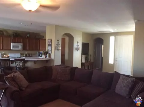 42927 Edson Ave, Lancaster, CA 93536 photo 10
