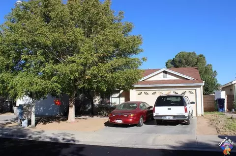 37116 29th St, Palmdale, CA 93550 photo 3