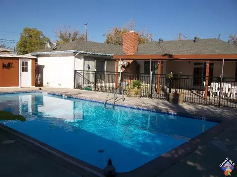 38227 17th St E, Palmdale, CA 93550 photo 5