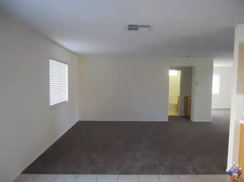 43016 Amoy St, Lancaster, CA 93536 photo 3