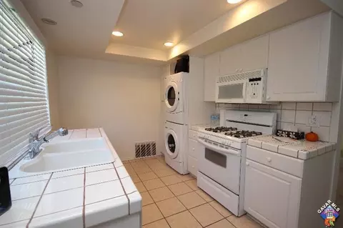 44406 15th St #3, Lancaster, CA 93535 photo 1