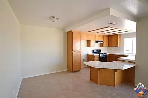 45455 17th St, Lancaster, CA 93535 photo 4