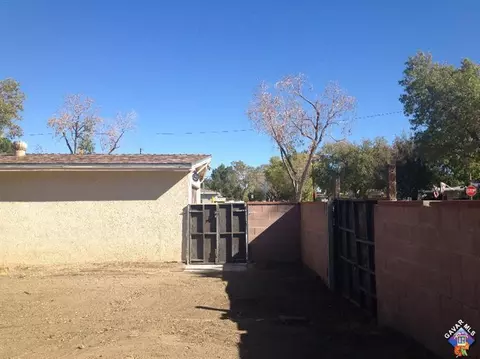 221 E J7, Lancaster, CA 93535 photo 28