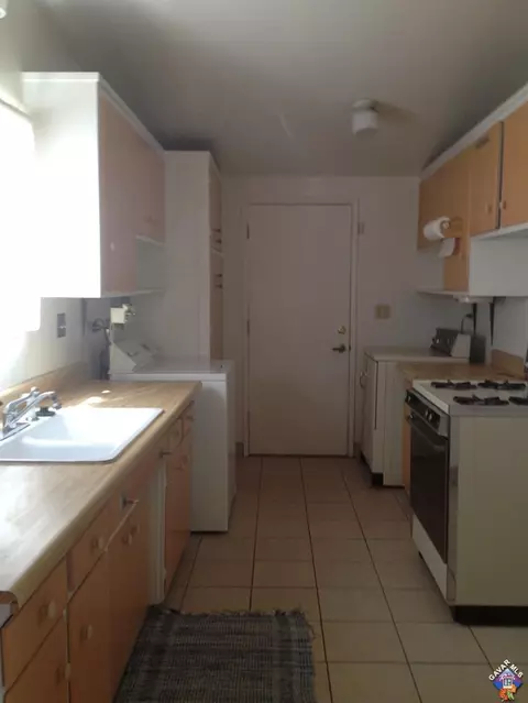 221 E J7, Lancaster, CA 93535 photo 8