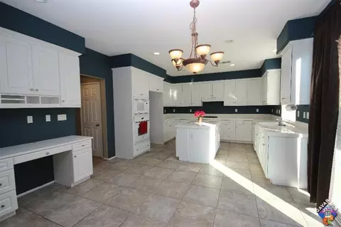 44036 Raven Ln, Lancaster, CA 93536 photo 9