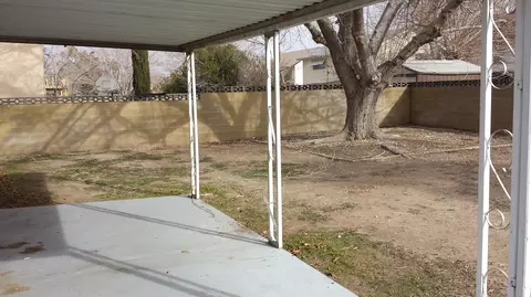 44560 Benald St, Lancaster, CA 93535 photo 13
