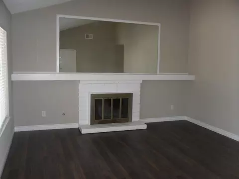 632 Eston Pl, Lancaster, CA 93535 photo 5