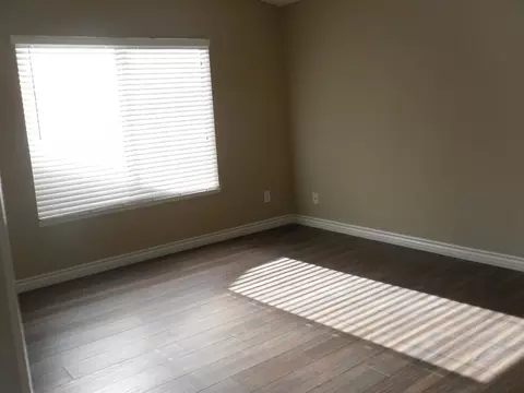 632 Eston Pl, Lancaster, CA 93535 photo 8