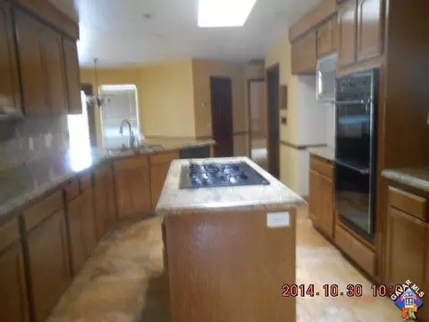 43750 Devyn Ln, Lancaster, CA 93535 photo 5
