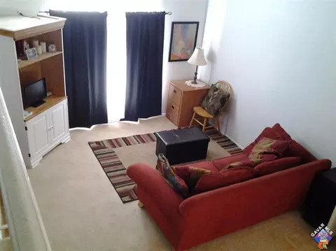 1619 E Camran Ave, Lancaster, CA 93535 photo 3