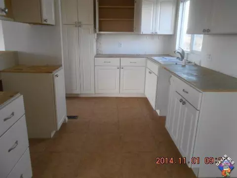 18005 Avenue I E, Lancaster, CA 93535 photo 5