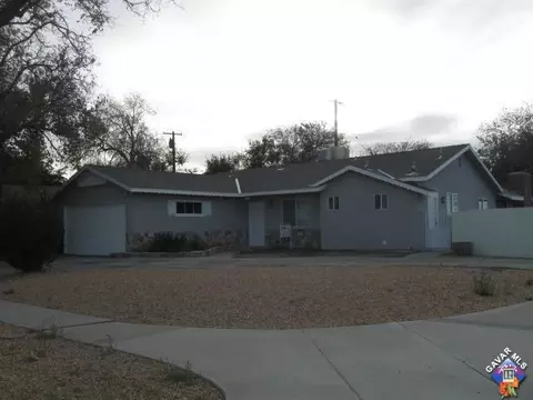 45581 7th St, Lancaster, CA 93535 photo 1