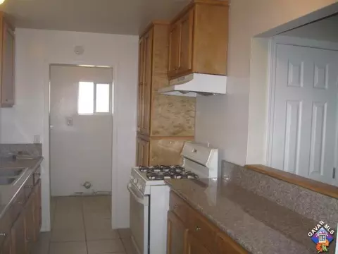 45581 7th St, Lancaster, CA 93535 photo 3