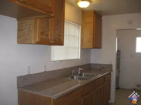 45581 7th St, Lancaster, CA 93535 photo 4