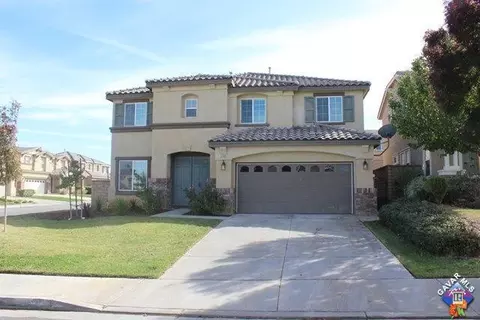 37630 Ruby Red Ln, Palmdale, CA 93551 photo 2