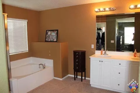 37630 Ruby Red Ln, Palmdale, CA 93551 photo 27