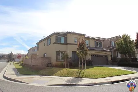 37630 Ruby Red Ln, Palmdale, CA 93551 photo 3