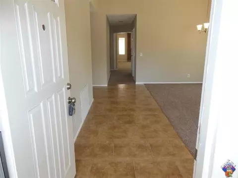 36979 Desert Willow Dr, Palmdale, CA 93550 photo 8