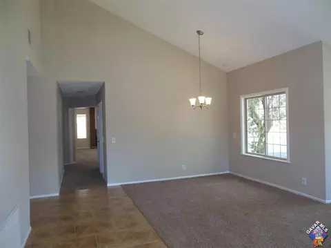 36979 Desert Willow Dr, Palmdale, CA 93550 photo 9