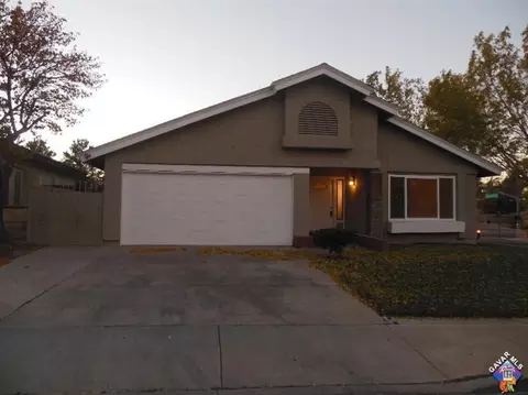 36979 Desert Willow Dr, Palmdale, CA 93550 photo 1
