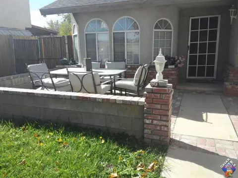 45065 17th St, Lancaster, CA 93535 photo 3