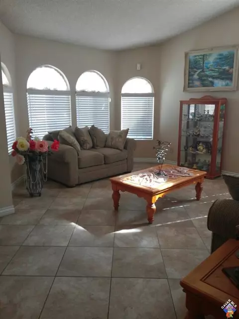45065 17th St, Lancaster, CA 93535 photo 4
