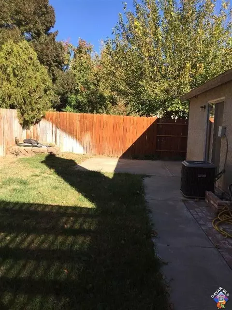 45065 17th St, Lancaster, CA 93535 photo 18