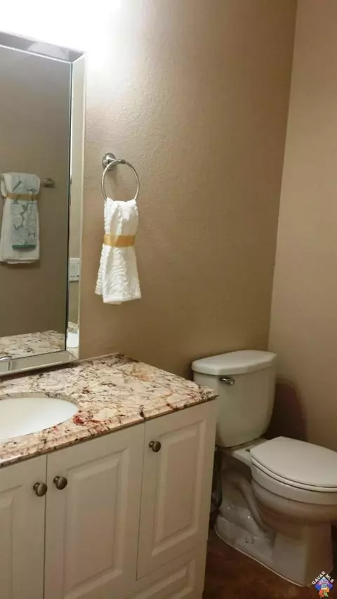 37744 Clark Ct, Palmdale, CA 93552 photo 12