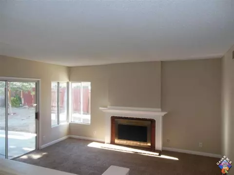 37744 Clark Ct, Palmdale, CA 93552 photo 11