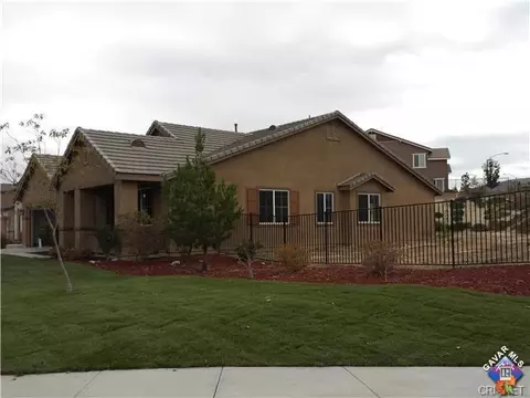 37355 Wild Tree St, Palmdale, CA 93550 photo 2