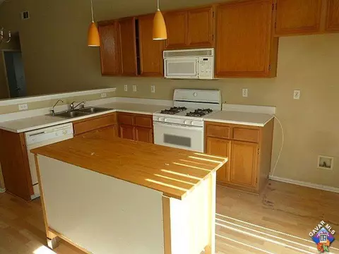 3334 Knott Ct, Lancaster, CA 93535 photo 12