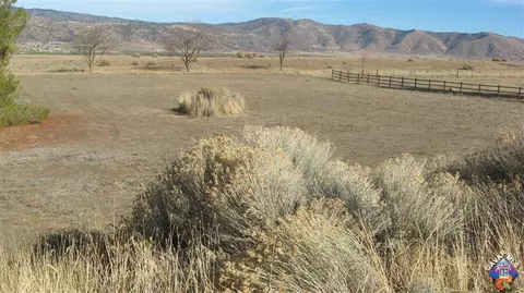 27481 Man O, Tehachapi, CA 93561 photo 6