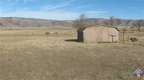 27481 Man O, Tehachapi, CA 93561 photo 5