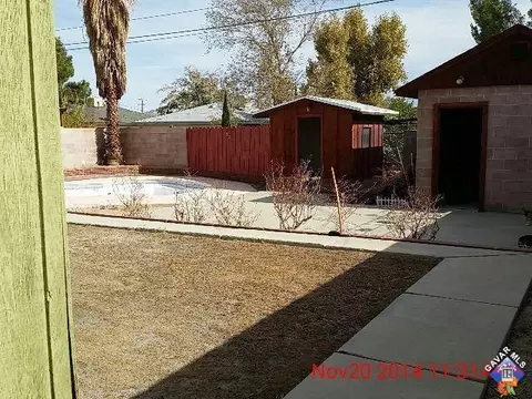 132 Fire Opal St S, Ridgecrest, CA 93555 photo 2