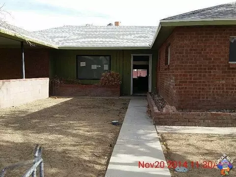 132 Fire Opal St S, Ridgecrest, CA 93555 photo 1