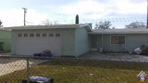 44027 2nd St E, Lancaster, CA 93535 photo 1