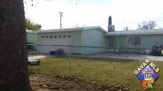 44027 2nd St E, Lancaster, CA 93535 photo 2