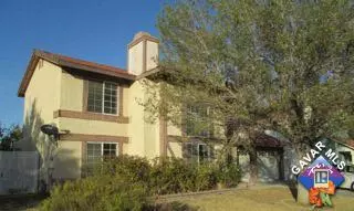 139 Avenue R4 E, Palmdale, CA 93550 photo 2