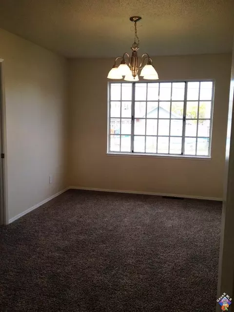 1149 E Avenue J5, Lancaster, CA 93535 photo 3