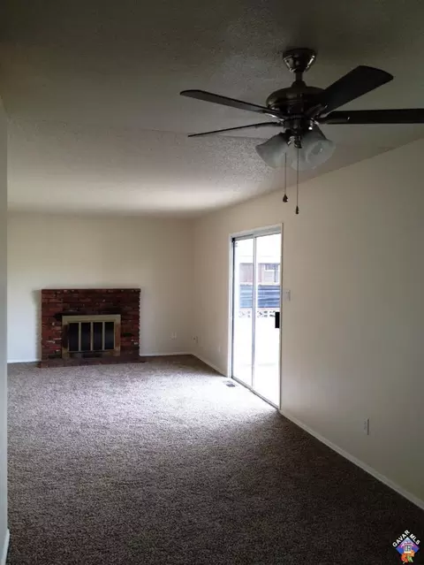 1149 E Avenue J5, Lancaster, CA 93535 photo 4