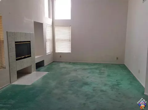 43222 Vineyard Dr, Lancaster, CA 93535 photo 7