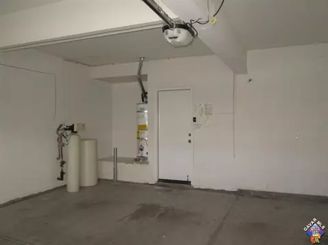 36926 Andorra Dr, Palmdale, CA 93550 photo 25