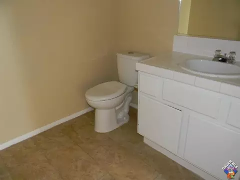 4332 Serene Ave, Lancaster, CA 93536 photo 12