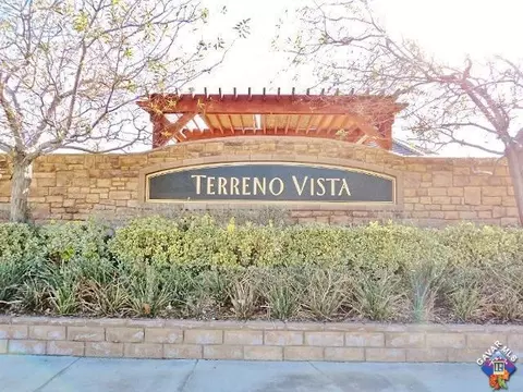 43104 Vineyard Dr E, Lancaster, CA 93535 photo 36