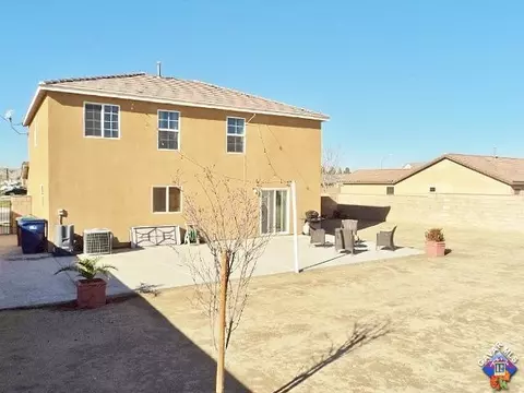43104 Vineyard Dr E, Lancaster, CA 93535 photo 28