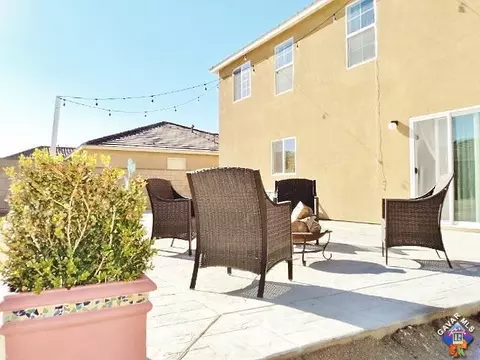 43104 Vineyard Dr E, Lancaster, CA 93535 photo 33