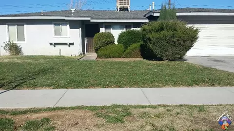 303 E Avenue J8, Lancaster, CA 93535 photo 1