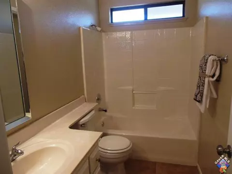 43044 11th St, Lancaster, CA 93535 photo 17