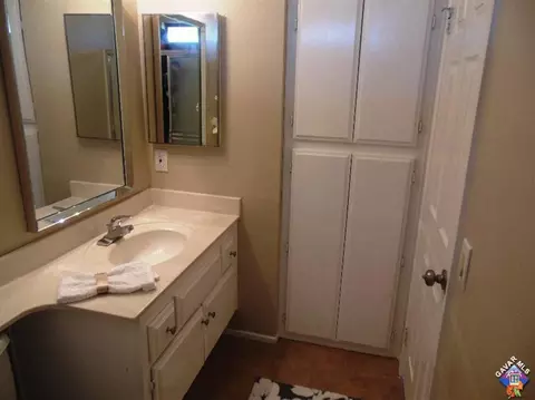 43044 11th St, Lancaster, CA 93535 photo 23